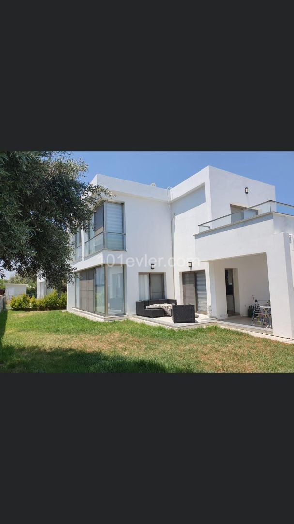 3+ 1 LUXURY VILLA IN KYRENIA EDREMIT! ** 