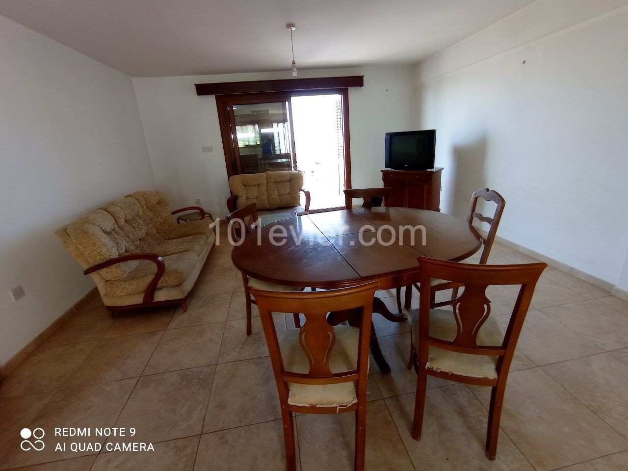 SPACIOUS 2+1 APARTMENT IN KYRENIA MERMAID DISTRICT VERY CLOSE TO THE MAIN ROAD! ** 