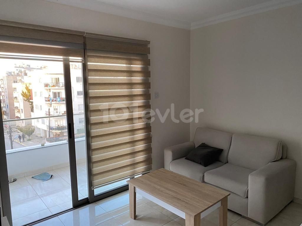 GİRNE AKÇİÇEK HASTANESİ YAKININDA EŞYALI 2+1 DAİRE