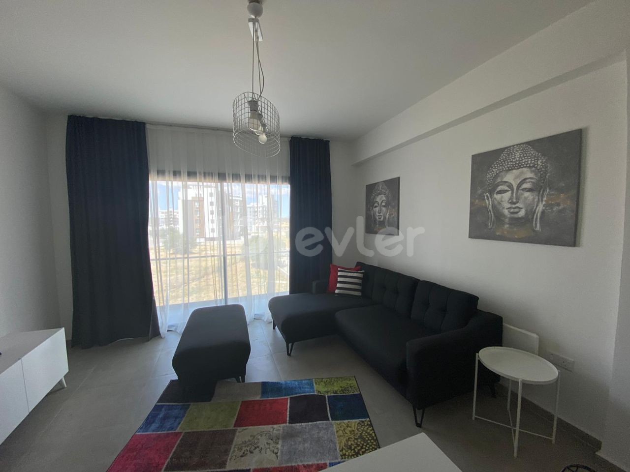 LEFKOŞA DEREBOYU IŞIKLARI YAKININDA 2+1 FULL EŞYALI LÜKS DAİRE