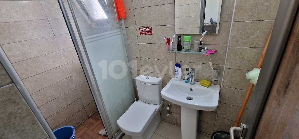 Flat To Rent in Karaoğlanoğlu, Kyrenia