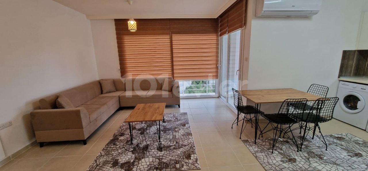 NEW FULLY FURNISHED 2+1 LUXURIOUS FLAT IN THE CENTER OF KYRENIA IN A NEW BUILDING