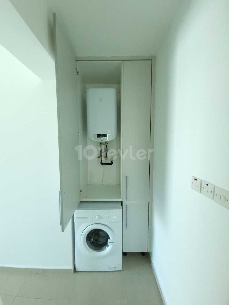 2+1 FULLY FURNISHED LUXURIOUS FLAT IN THE CENTER OF KYRENIA