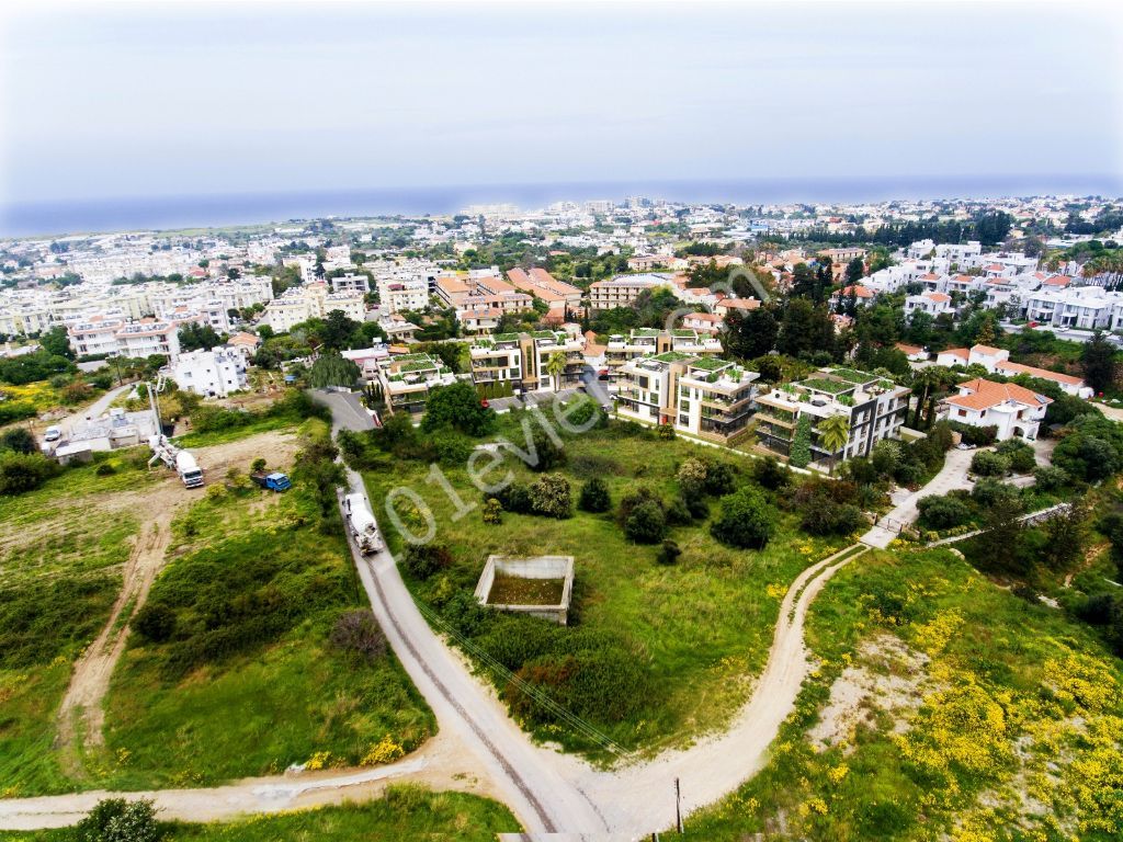 2+ 1 Luxury Apartment with 95 m2 Garden in Kyrenia Alsancak ** 