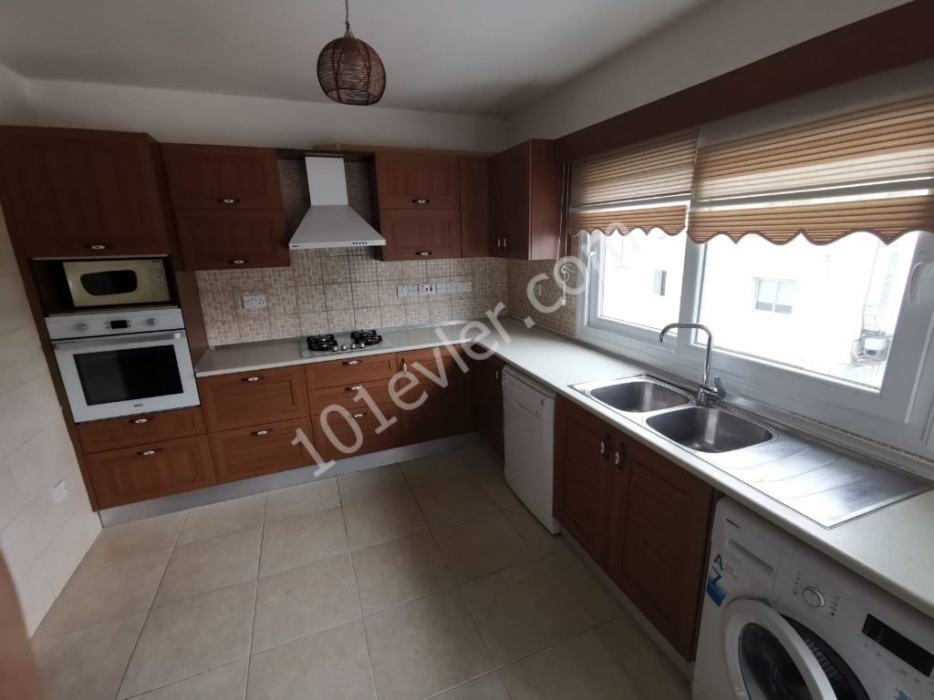 FLAT TO RENT IN THE HEART OF NICOSIA (OFFICE RENT ONLY)