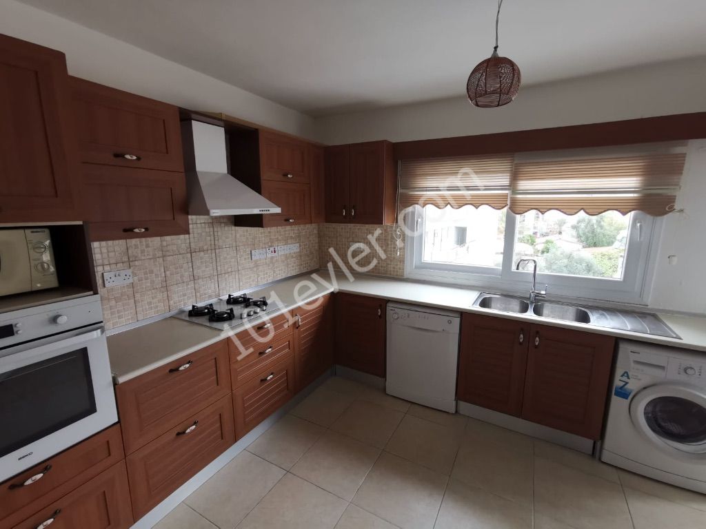 FLAT TO RENT IN THE HEART OF NICOSIA (OFFICE RENT ONLY)