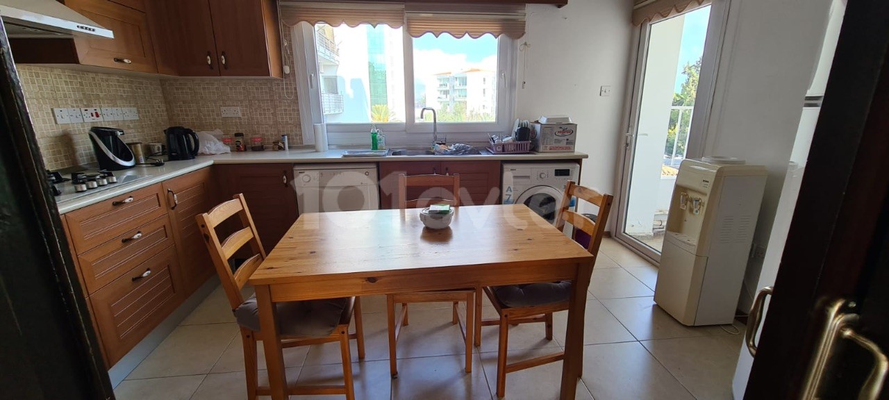 FLAT TO RENT IN THE HEART OF NICOSIA (OFFICE RENT ONLY)