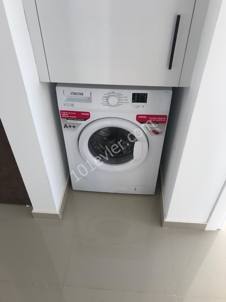 LEFKOŞA ORTAKÖY'DE  EŞYALI KİRALIK 2+1 PENTHOUSE