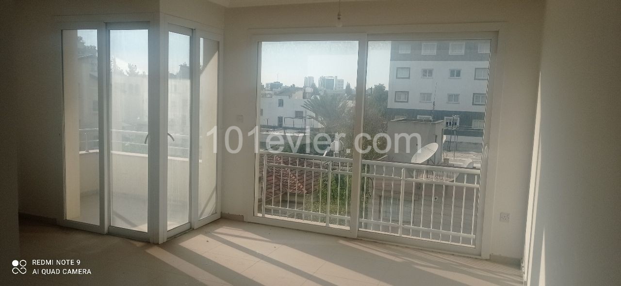 2+1 for sale in Nicosia Center ** 