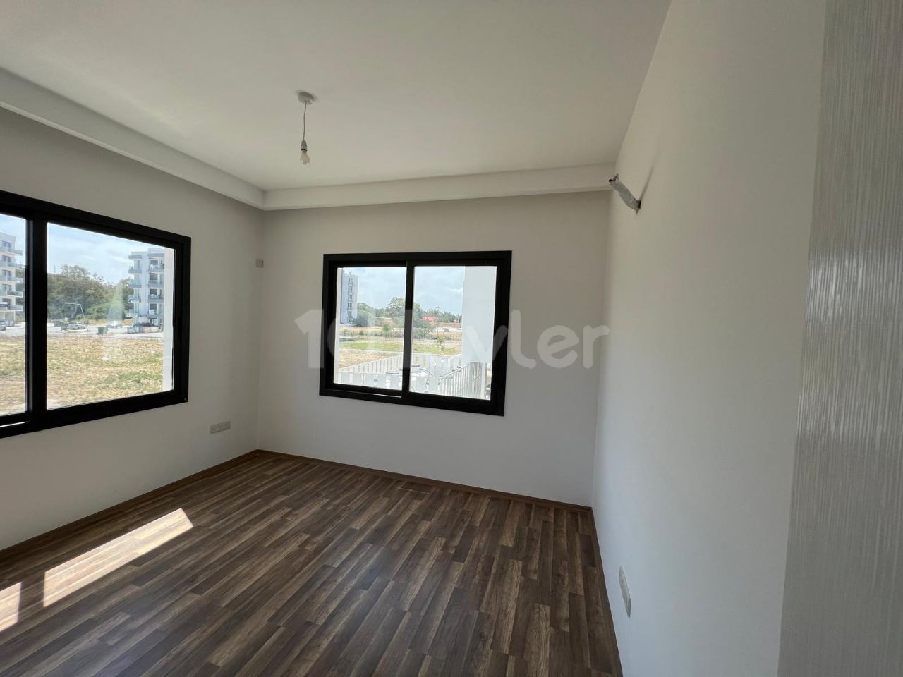 2+1 Turkish property, unique apartment suitable for family life in Dereboyunda