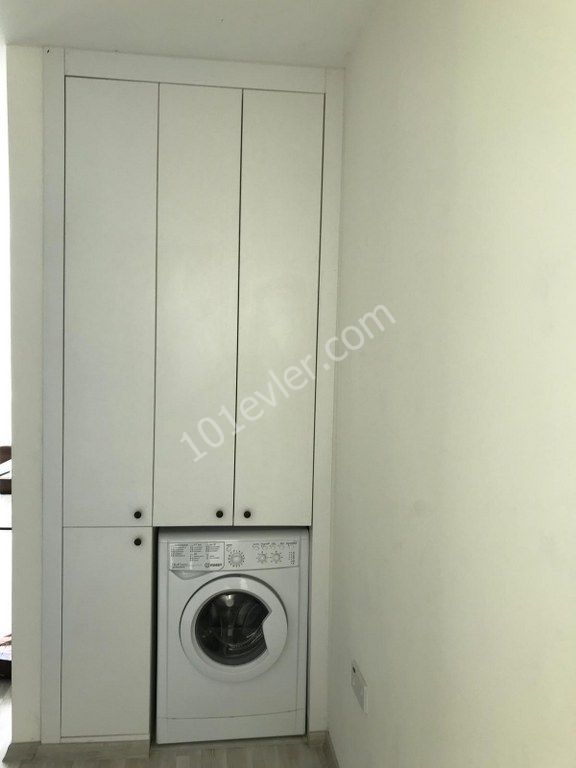 yakin 20 Temmuz Sedum Girne Merkezde 2+1 kiralık daire