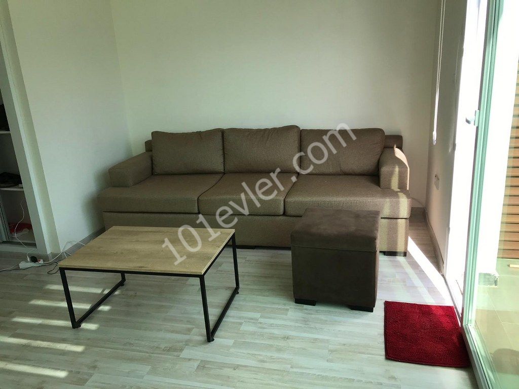 yakin 20 Temmuz Sedum Girne Merkezde 2+1 kiralık daire