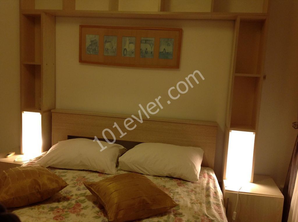 Nice 3 Bedroom Apartment With Beautiful Sea And Mountain Views Location Behind Alsancak Belediya Girne (For Sale)