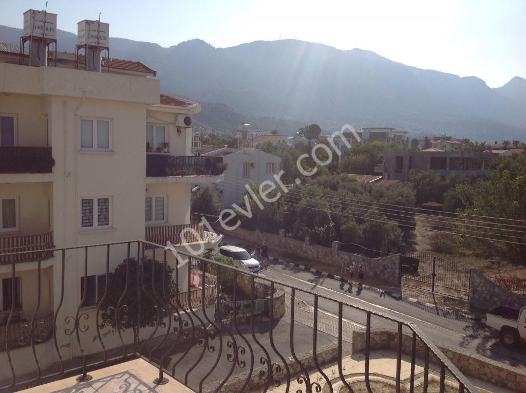 Nice 3 Bedroom Apartment With Beautiful Sea And Mountain Views Location Behind Alsancak Belediya Girne (For Sale)