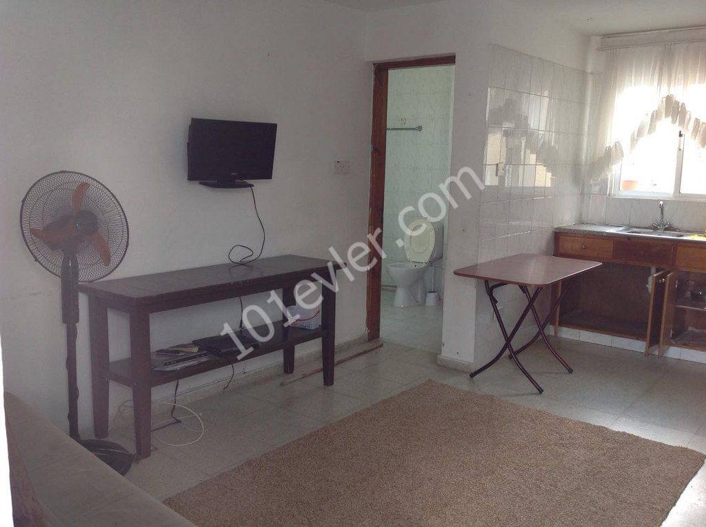 1 Bedroom Apartment For Rent Location Opposite To Barbarous Market Girne.