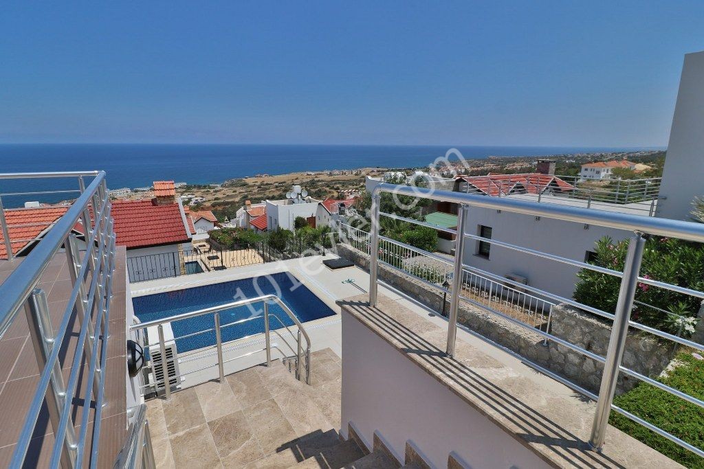 Beachfront 3 Bedroom Villa For Sale Location Tuay Villa Karaağaç Kyrenia (an open and bright space)