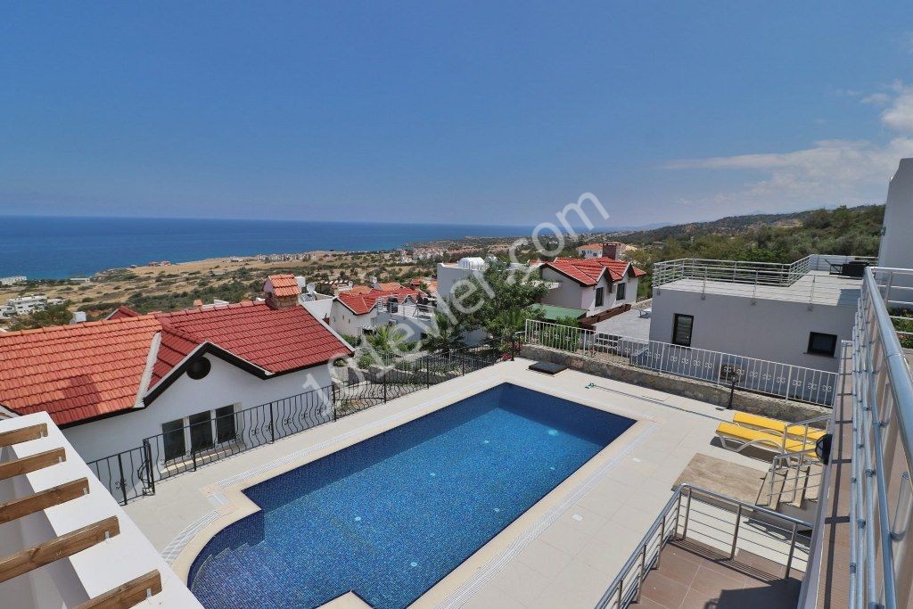 Beachfront 3 Bedroom Villa For Sale Location Tuay Villa Karaağaç Kyrenia (an open and bright space)