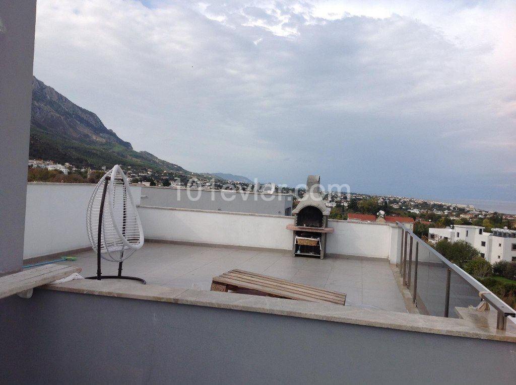 Nice 2 Bedroom Terrace Apartment With Beautifull Sea And Mountain Views Location Lapta Girne (For Rent)