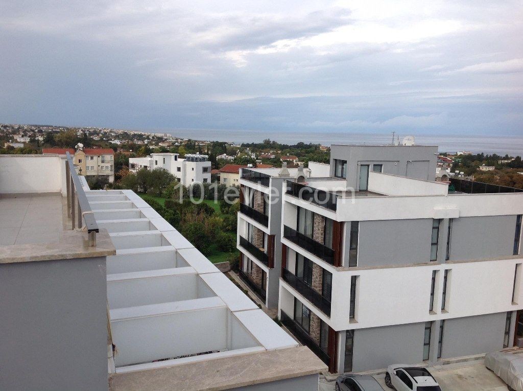 Nice 2 Bedroom Terrace Apartment With Beautifull Sea And Mountain Views Location Lapta Girne (For Rent)