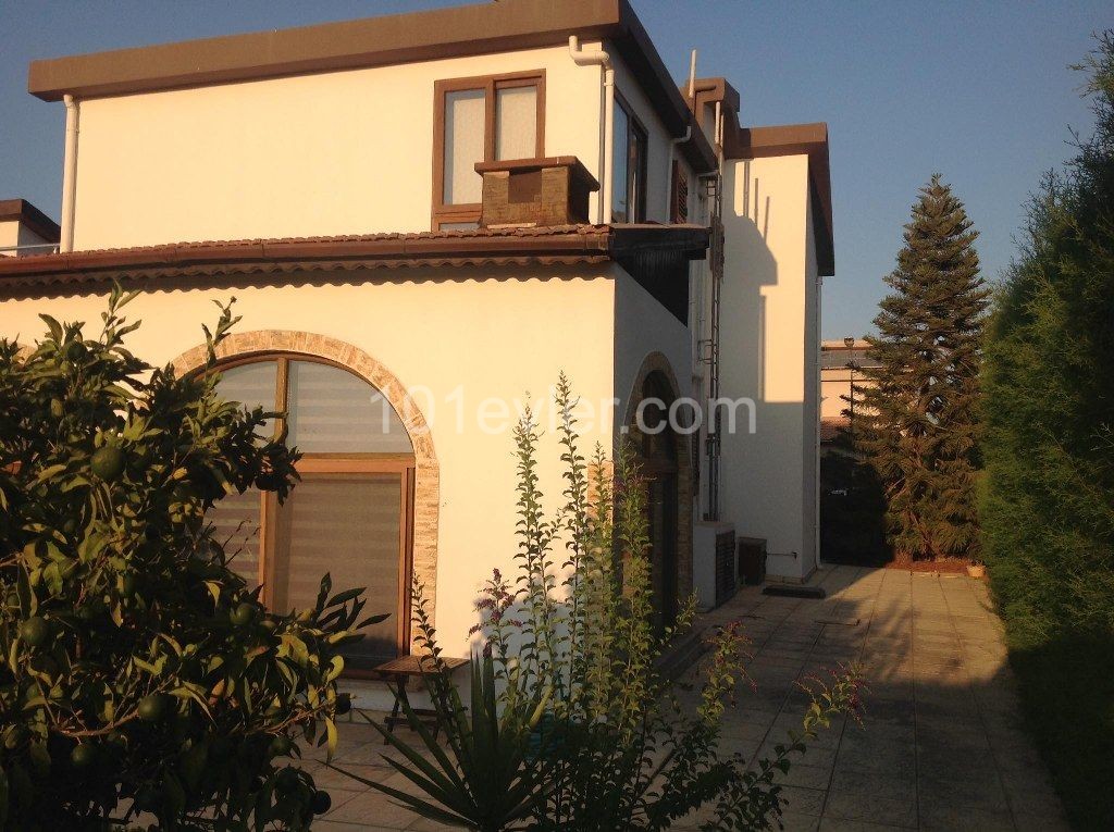 Nice 3 Bedroom Villa For Rent location Near Cratos Hotel Girne (Diana 5 minutes walking distance)