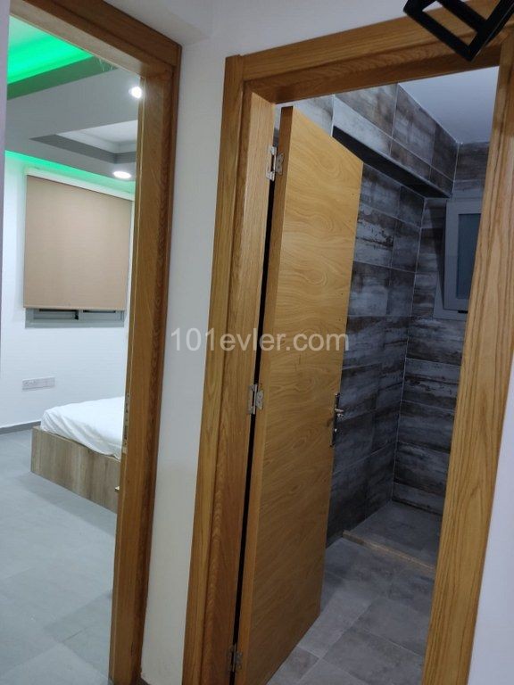 Adorable 2 Bedroom For Rent location Behind Lavash Restaurant Girne (living at its finest) ** 