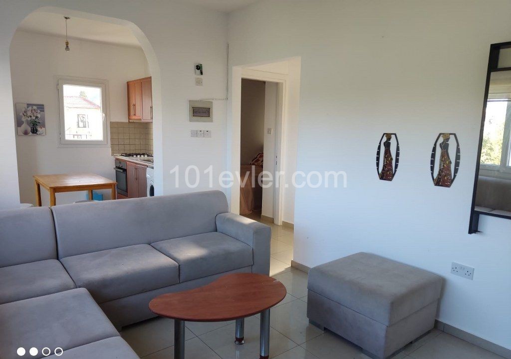 Nice 2 Bedroom Terrace Apartment For Rent Location Lapta Coastal Walkway (Lapta Yuruyus Yolu) Girne (Communal Swimming Pool)