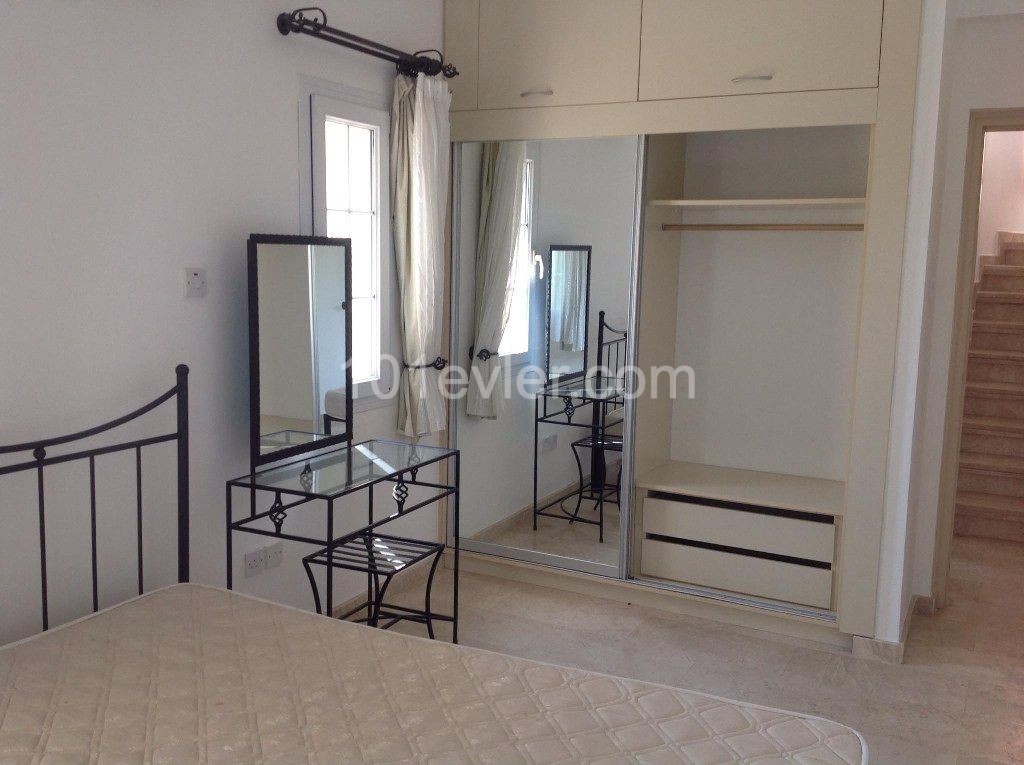 3 Bedroom Villa For Rent Location Alsancak Girne (private swimming pool)