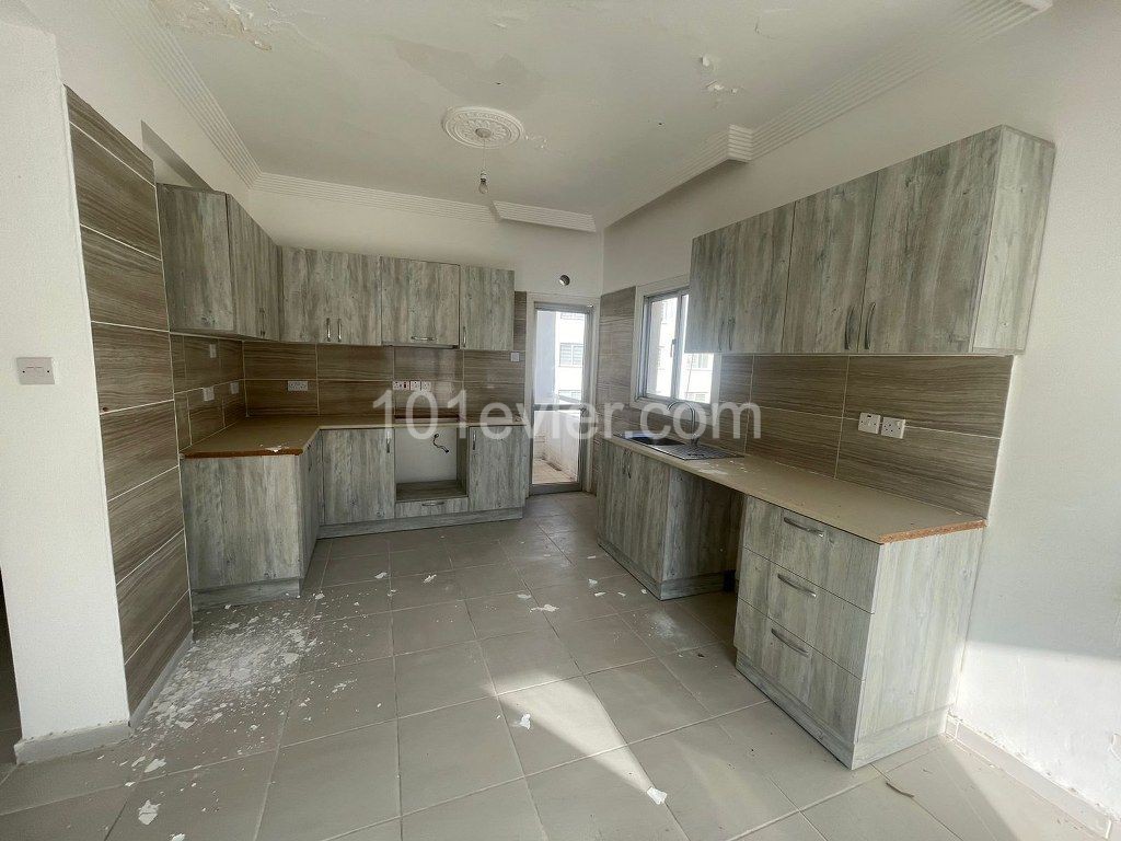 3 Bedroom Apartment For Sale Location Behind Gloria Jeans Cafe Girne