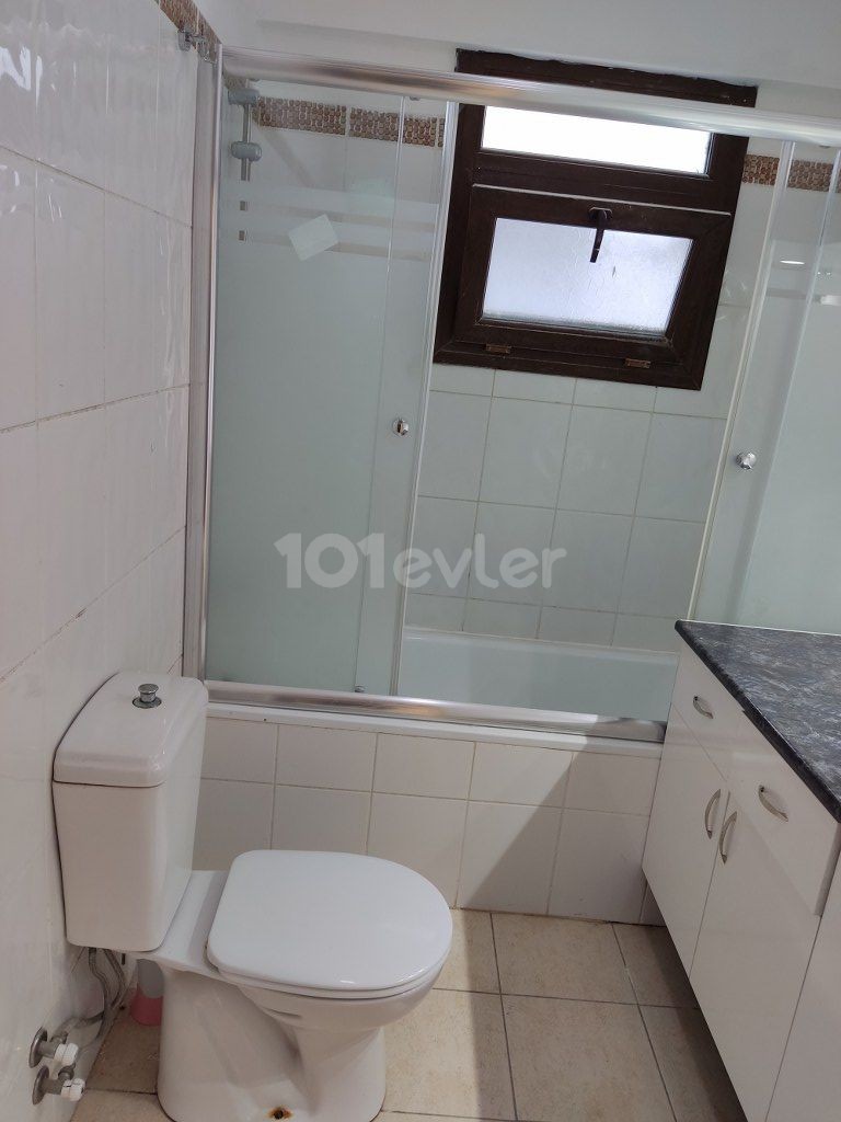 Nice 1 Bedroom Apartment For Sale Location Yesiltepe Alsancak Kyrenia (Sea And Mountain Vie Llogara National Park) ** 