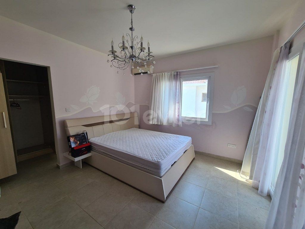 3 Schlafzimmer Villa Zum Verkauf Lage Karsiyaka Kyrenia ** 