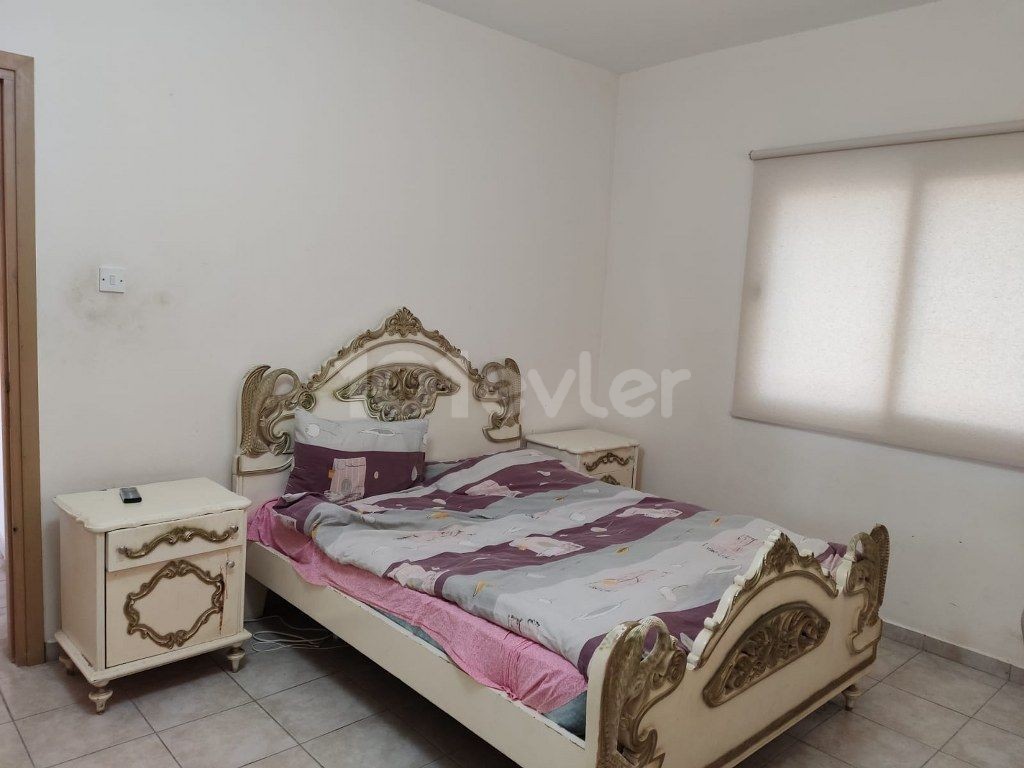 2 Bedroom Apartment For sale with Beautiful Sea and Mountains views Location Lapta Girne (Turkish Title Deeds) (Urgent Sale with very low Final prices) (Acil Satilik Kelepir Daire)