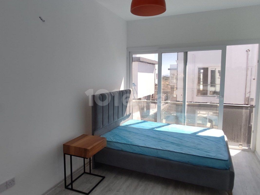 Schöne Villa mit 3 Schlafzimmern zum Verkauf in Girne Karsiyaka