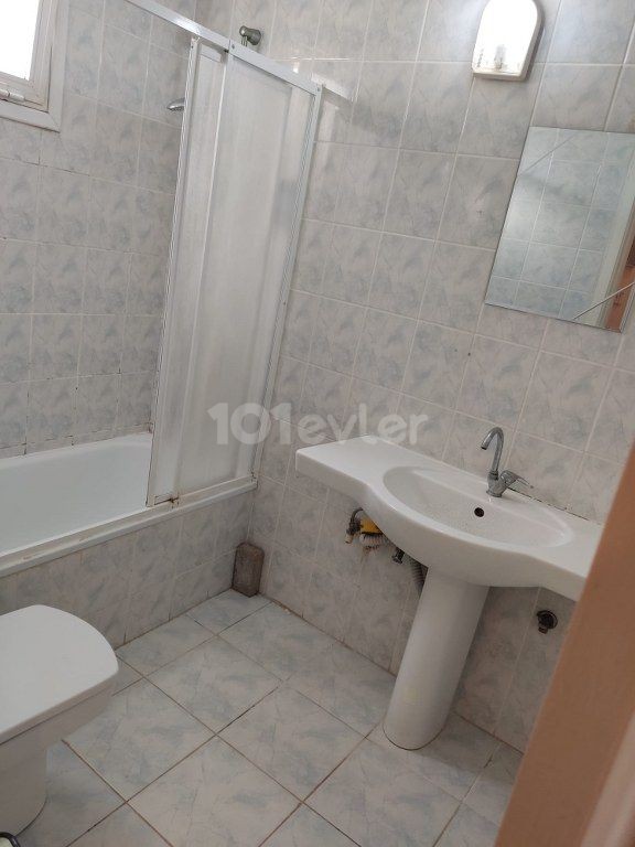 Nice 2 Bedroom Apartment For Rent Location Behind Colony Hotel City Center Girne