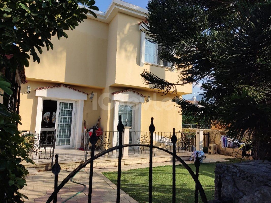 Nice 4 Bedroom Villa For Sale Location Behind Ziraat Bank Zeytinlik Girne