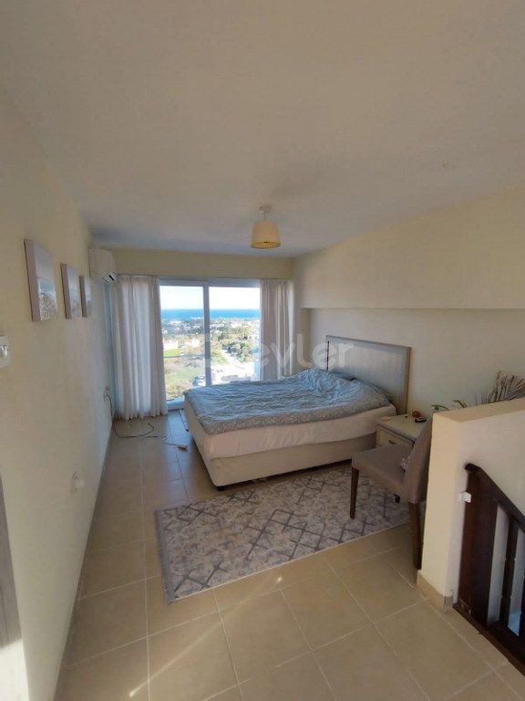 Schöne 2+1 Duplex Villa zu verkaufen Lage Karsiyaka Girne (schöne Meer Berge Panoramablick)