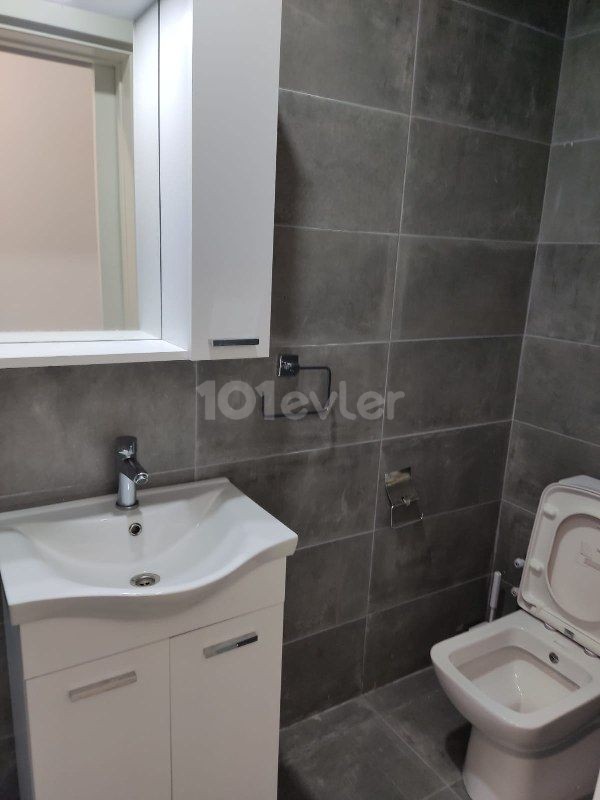 Schöne 2-Zimmer-Wohnung zur Miete Lage Bellapais Girne ** 