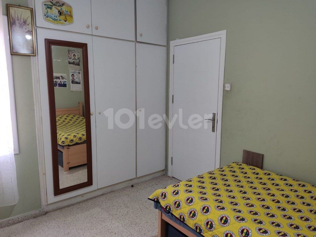 3 Bedroom Aprtment For Sale Location Behind Gloria Jean, Pascucci Cafe Girne