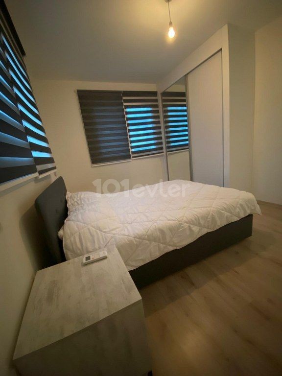 Schöne 1-Zimmer-Wohnung zu verkaufen Lage New Port Kyrenia in der Nähe von Oscar Hotel Girne (mit Bürogenehmigung)