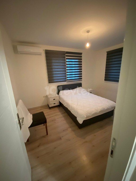 Schöne 1-Zimmer-Wohnung zu verkaufen Lage New Port Kyrenia in der Nähe von Oscar Hotel Girne (mit Bürogenehmigung)