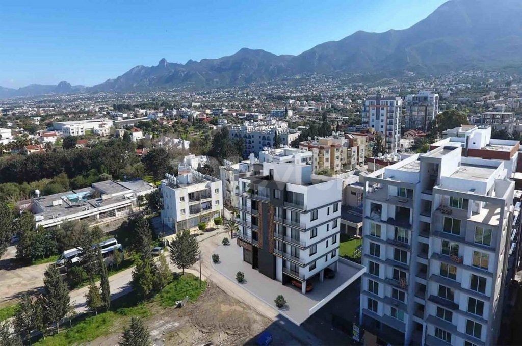 Schöne 1-Zimmer-Wohnung zu verkaufen Lage New Port Kyrenia in der Nähe von Oscar Hotel Girne (mit Bürogenehmigung)