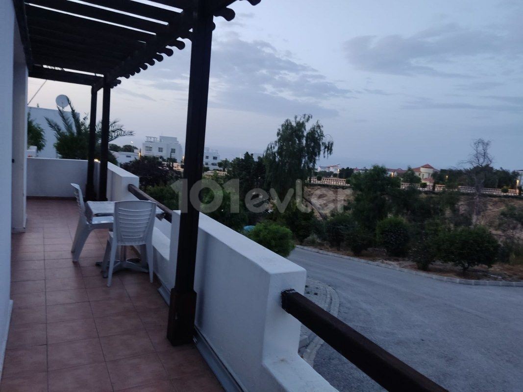 1 Bedroom Apartment For Rent Location Yesiltepe Girne ( Communal Swimming Pool )