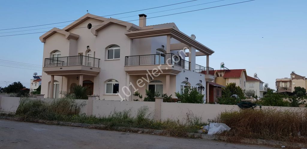 Villa For Sale in Yeni Boğaziçi, Famagusta