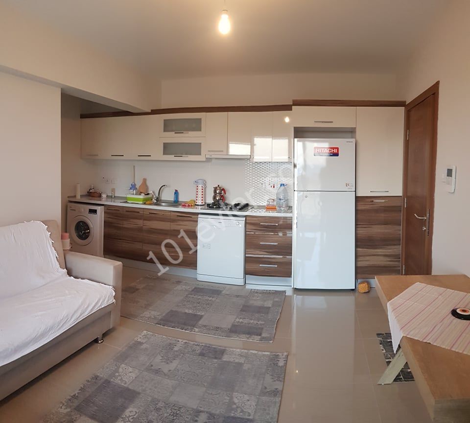 İSKELE LONG BEACH'DE SATILIK 1+1 DENİZ MANZARALI DAİRE