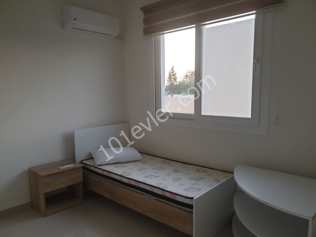 Lefkoşa Gönyeli'de Full Eşyalı Kiralık 2+1 Ev