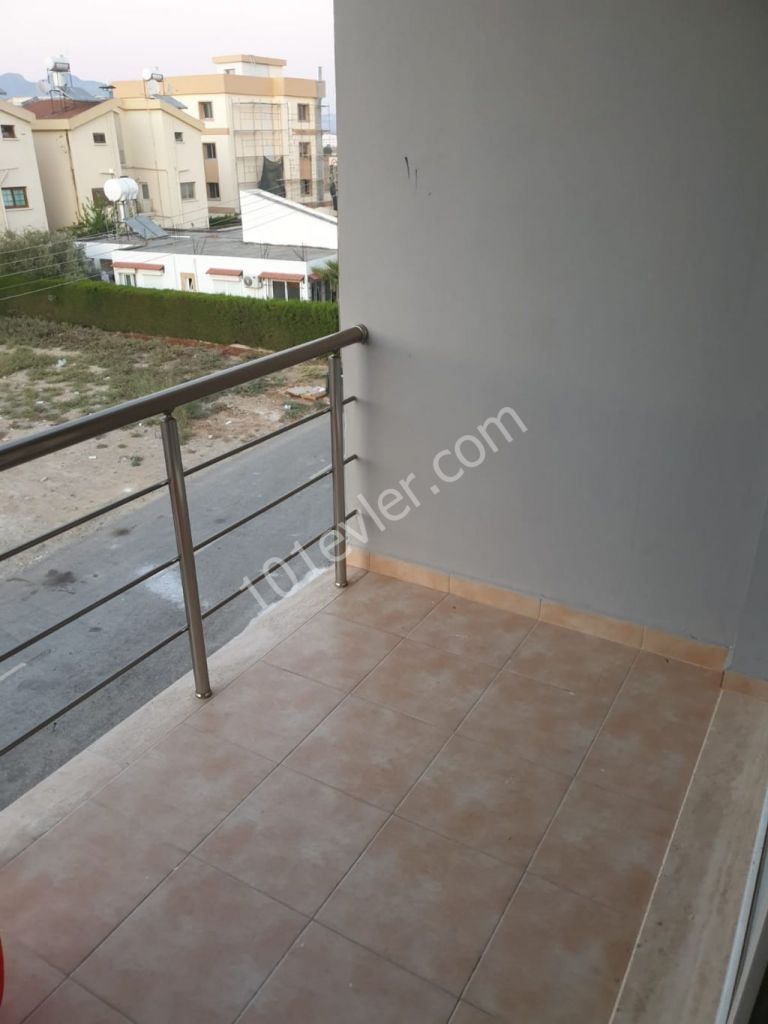 Lefkoşa Gönyeli'de Full Eşyalı Kiralık 2+1 Ev