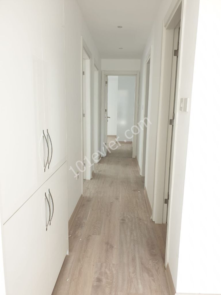 Flat To Rent in Küçük Kaymaklı, Nicosia