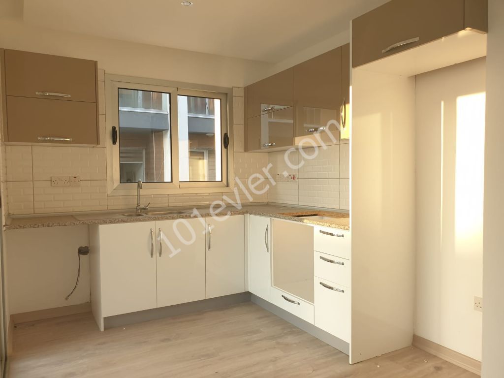 K.Kaymaklı'da AYLIK ödemeli kiralık 3+1 yeni daire