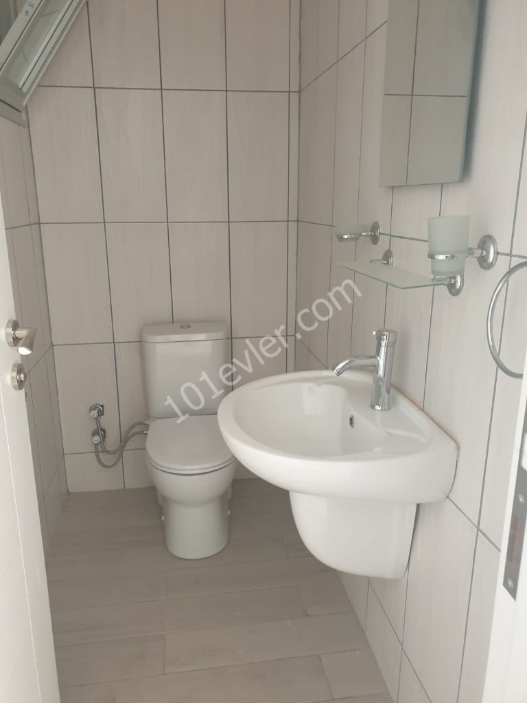 Flat To Rent in Küçük Kaymaklı, Nicosia