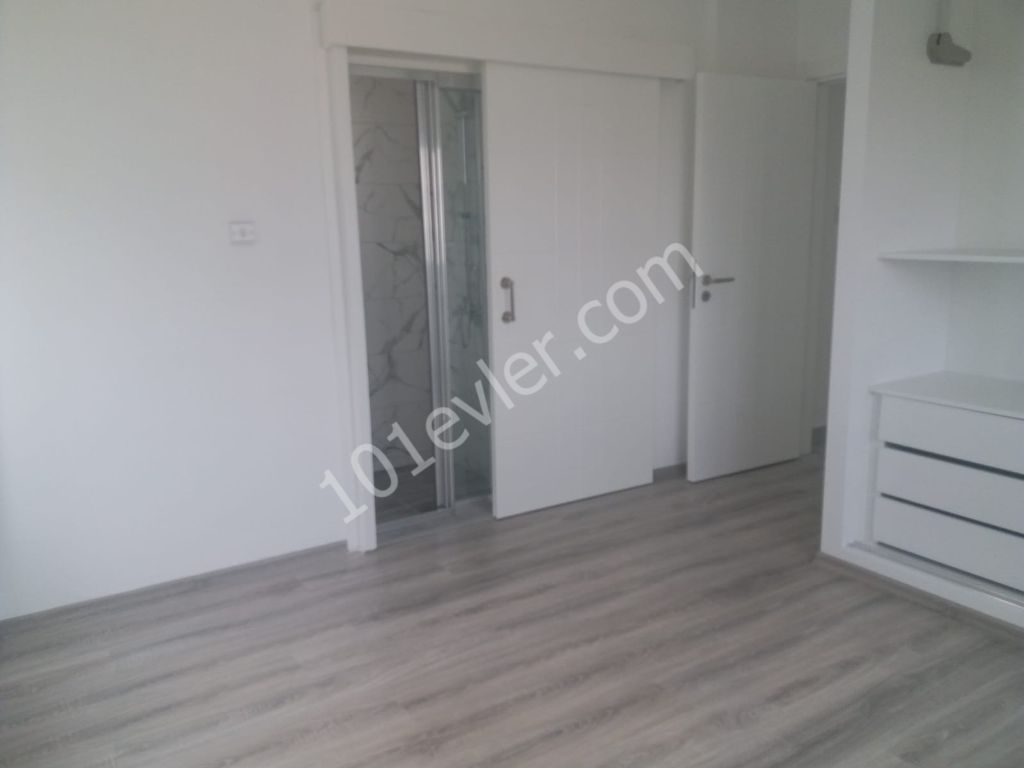 3+1 Wohnung in Nikosia Gehrung 60.500 Pfund ** 