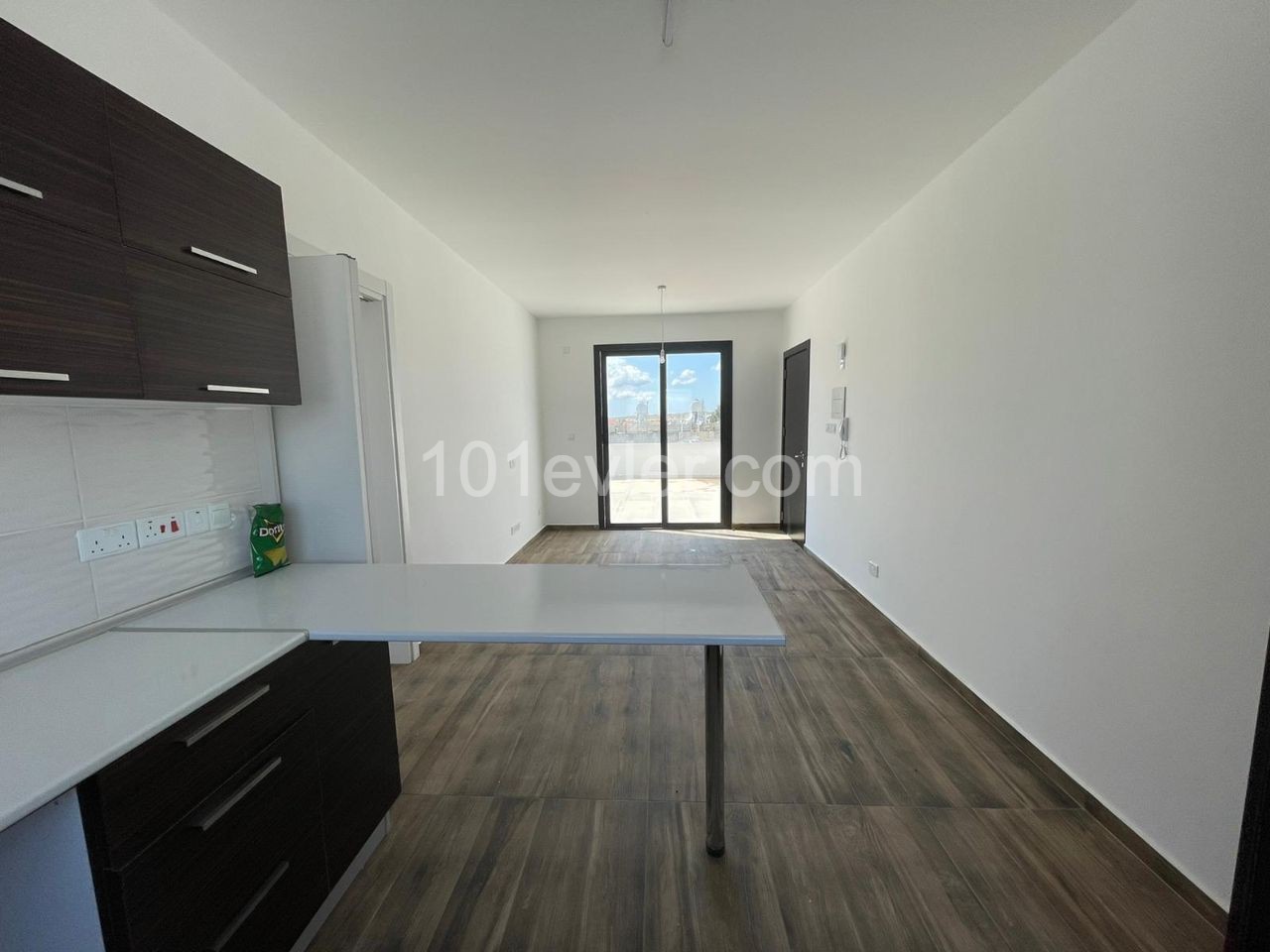 Lefkoşa Gönyeli Satılık 2+1 Penthouse